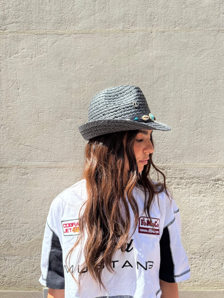 Elia Cow - Boy - Joe & Mey