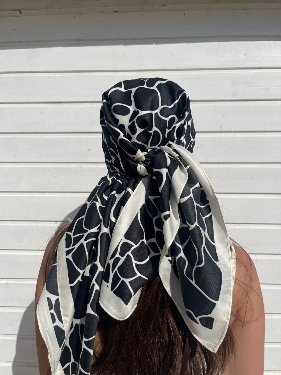 Foulard Abby – 90x90 cm – Effet Soie - Joe & Mey