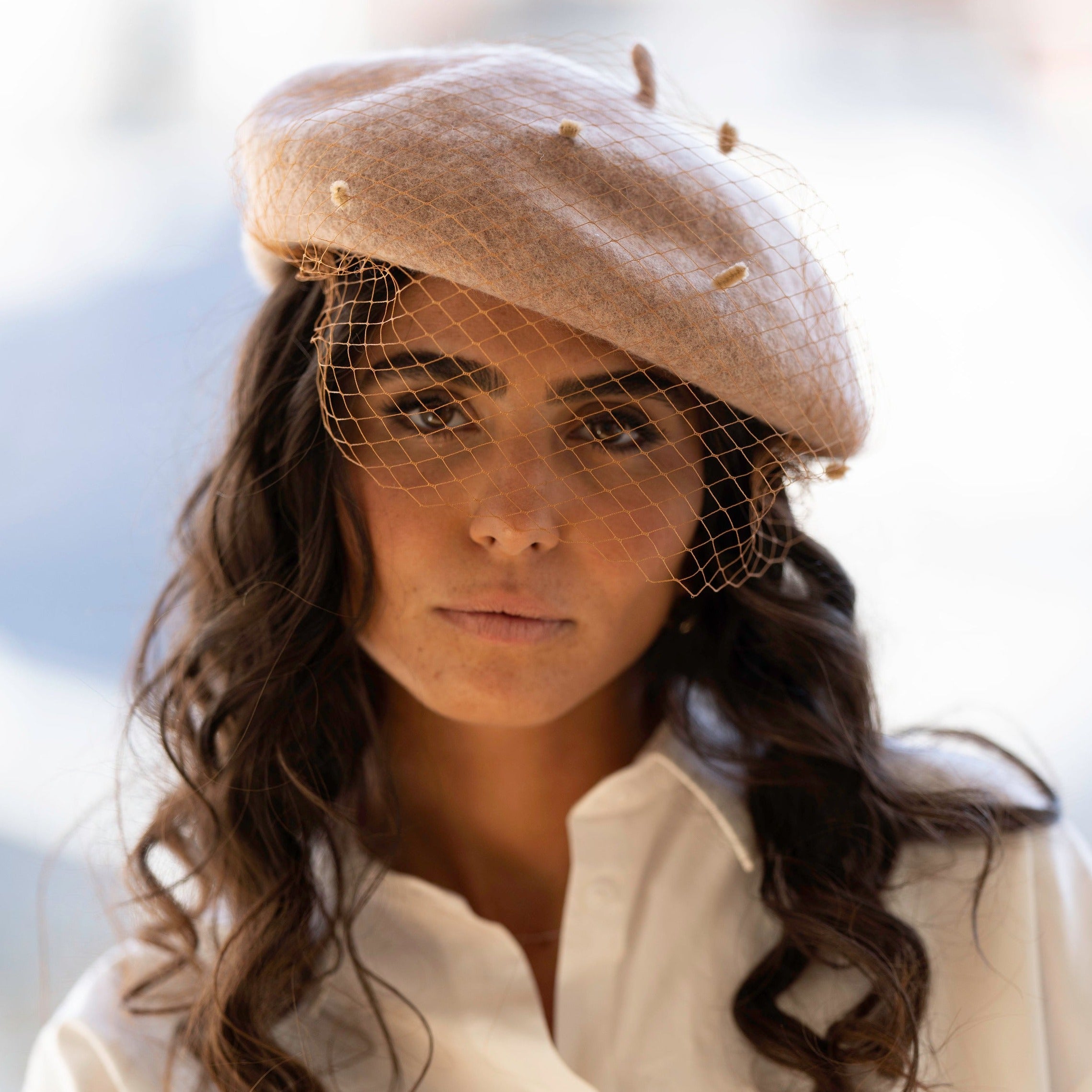 Béret en Laine avec voilette